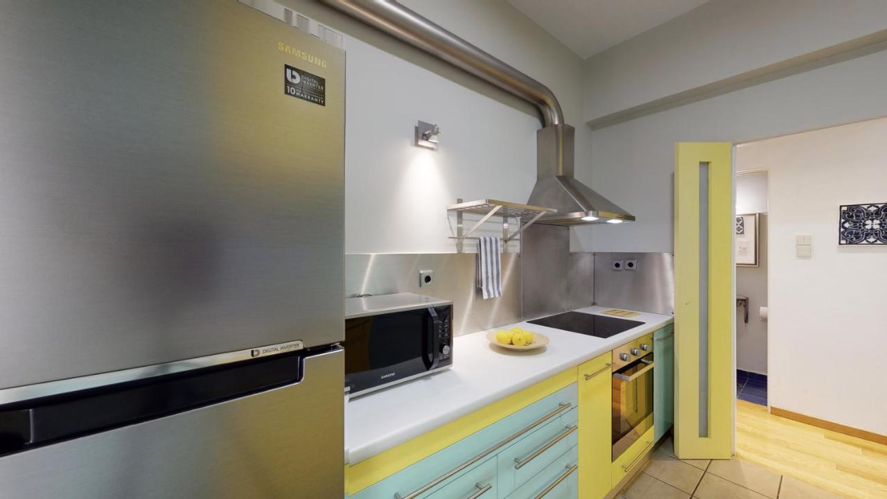 Chung cư 75 m² 3 phòng ngủ, 2 phòng tắm riêng ở Acropolis - Koukaki Athens Ngoại thất bức ảnh